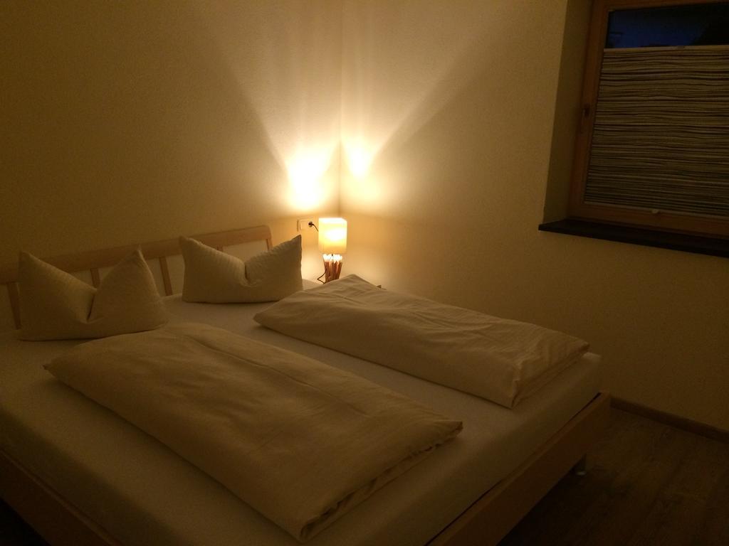 Apartments Clara Garmisch-Partenkirchen Værelse billede